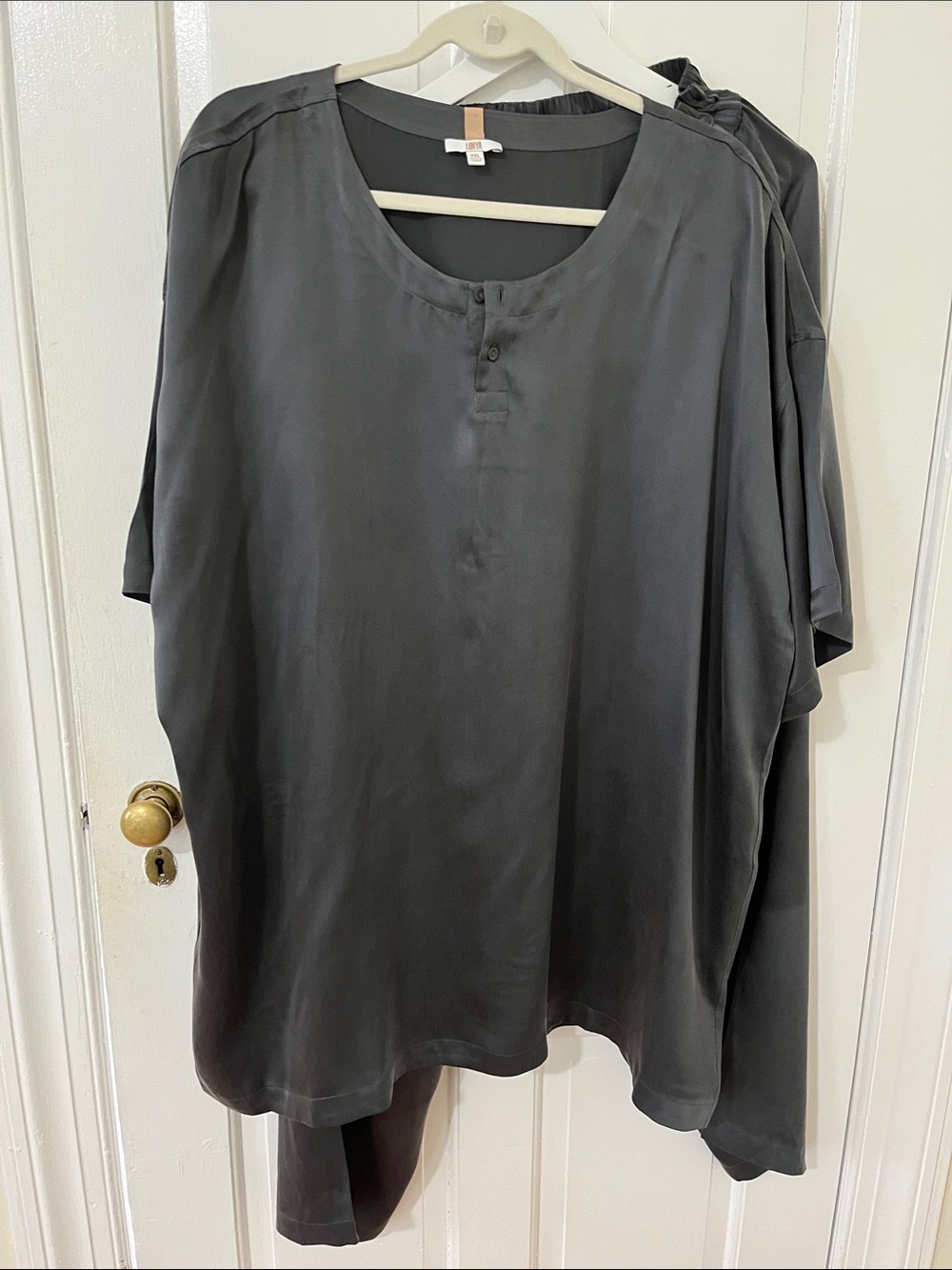 lunya Charcoal Gray Silk Scoop-Neck Tunic Pajamas